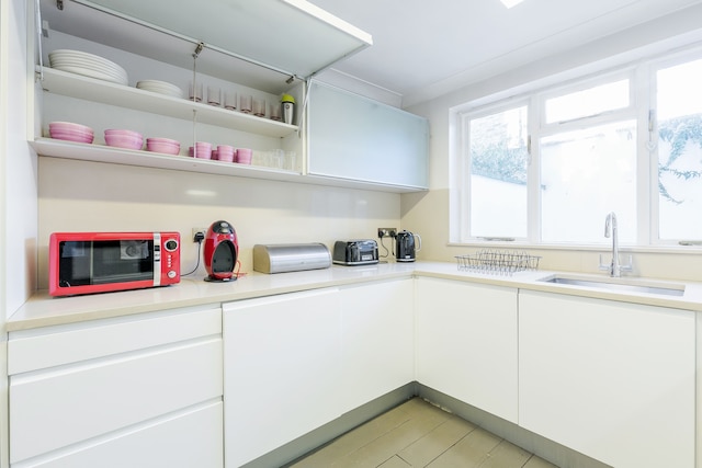 ブライト ウェルカミング アパートメント、テラスあり、フルハム ベッド 3 台