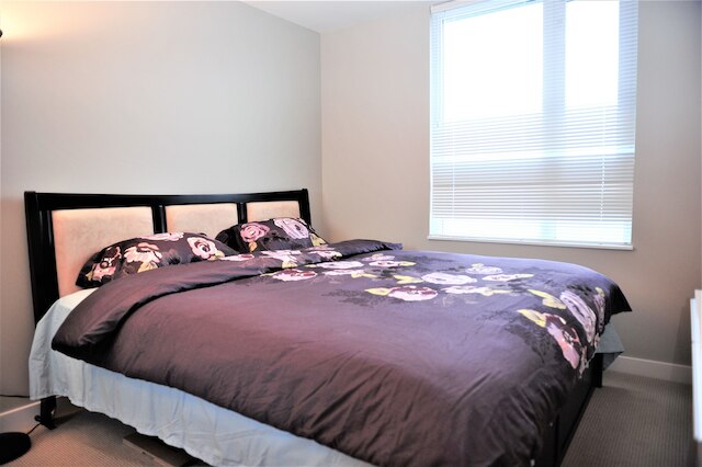 ブランニュー 1 ベッドルーム 1 デン コンド イン バンクーバー