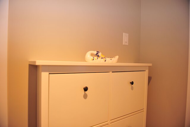 ブランニュー 1 ベッドルーム 1 デン コンド イン バンクーバー