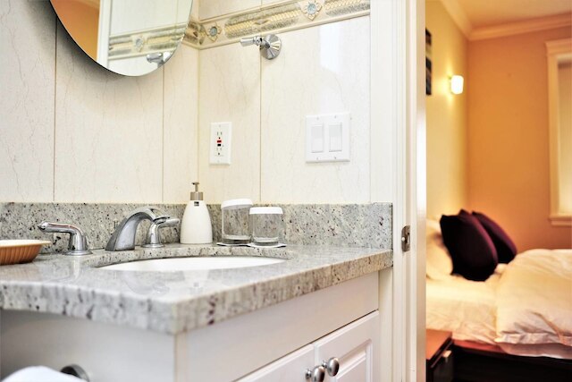 バンクーバー ウエスト プライベート ハウス セカンド フロア