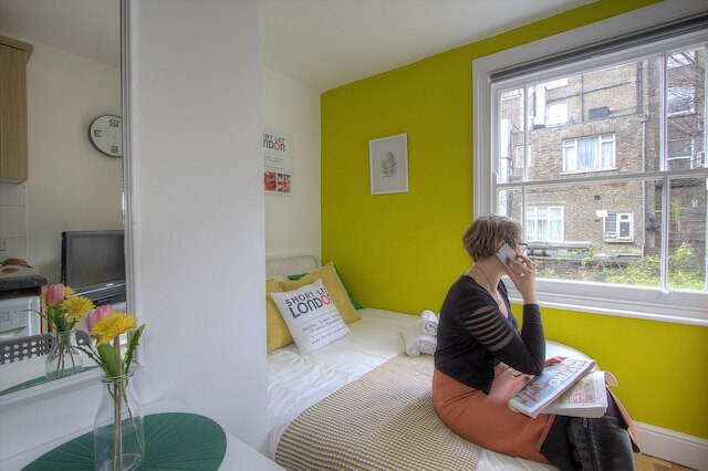 IN3 ミディアム スタジオ