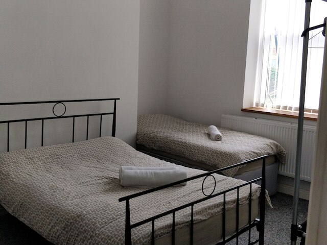 トレイトハウス