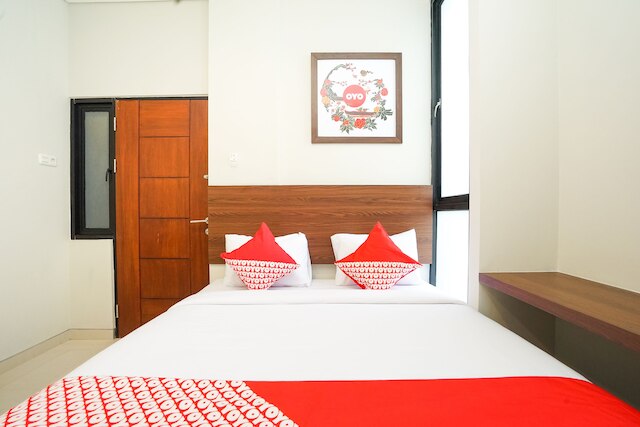 キャピタル O 449 ザ コリンズ