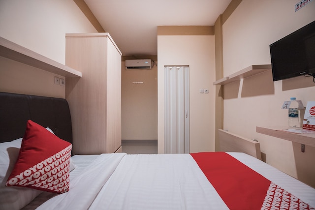 ホテル O バルコン ビル