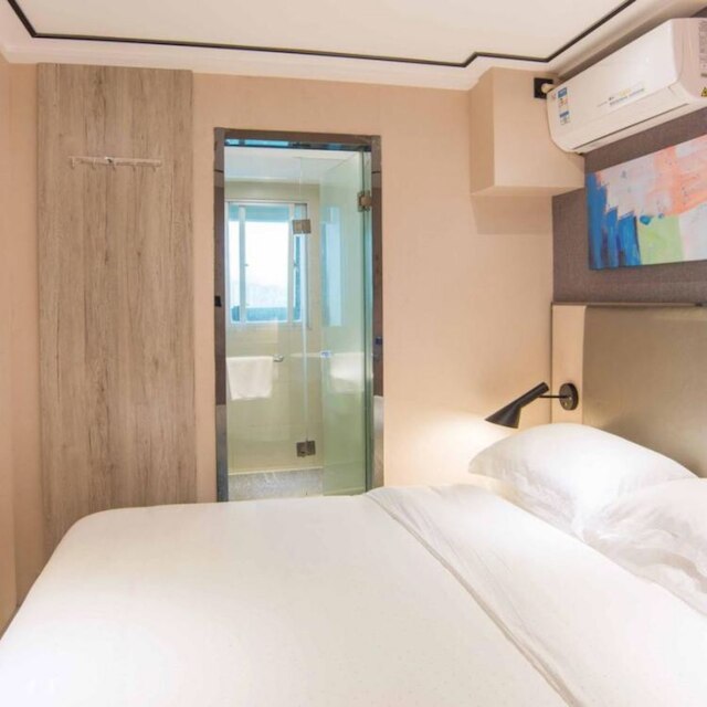 ヴィルク ホテル珠海ゴンベイ (Vyluk蔚徕酒店(珠海拱北口岸店)›