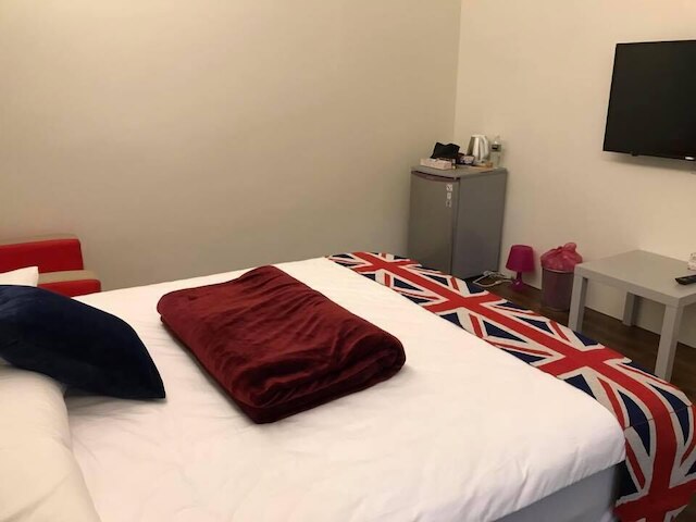 チ ユ 85 (奇遇 85 民宿)