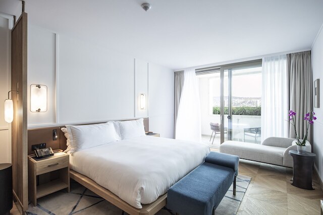 アレックス レイク チューリッヒ