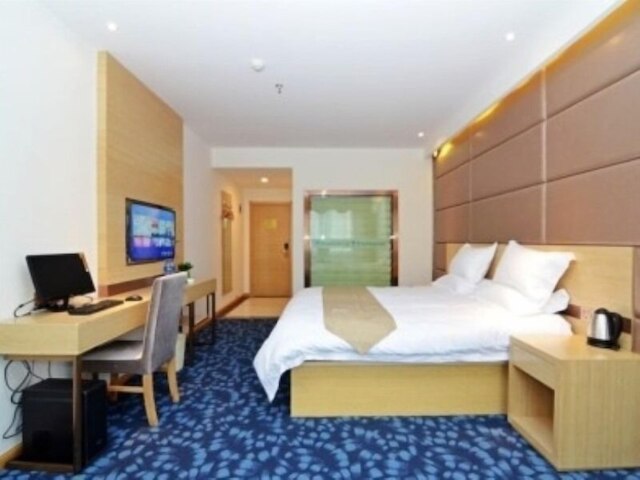 グリーンツリー イン シーアン シンチョン ディストリクト レールウェイ ステーション ウーコウ メトロ ステーション ホテル