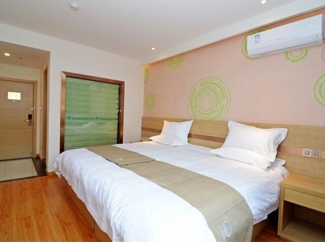 グリーンツリー イン シーアン シンチョン ディストリクト レールウェイ ステーション ウーコウ メトロ ステーション ホテル