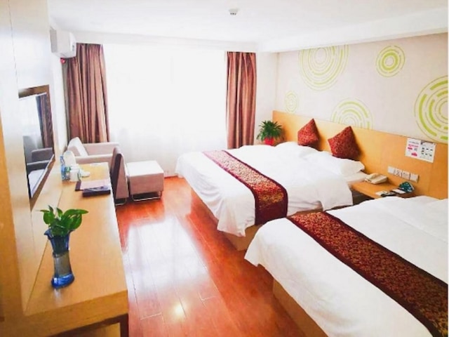 グリーンツリー イン天津西青区シゥチュァン ロード サンシャイン 100 エクスプレス ホテル (格林豪泰天津西青区秀川路阳光100快捷酒店)