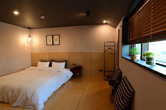 ブラウン ドット 大淵