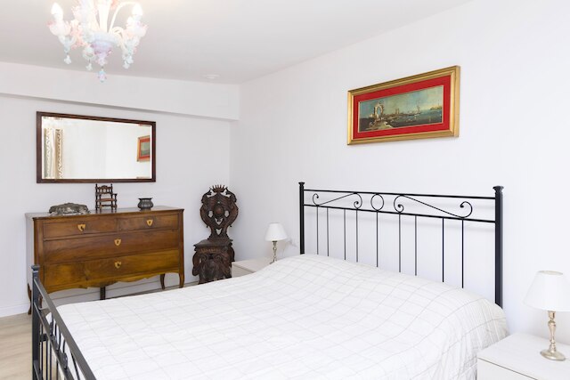 カ アルベルト アパートメンツ 1