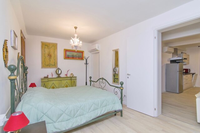 カ アルベルト アパートメンツ 2