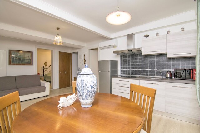 カ アルベルト アパートメンツ 2