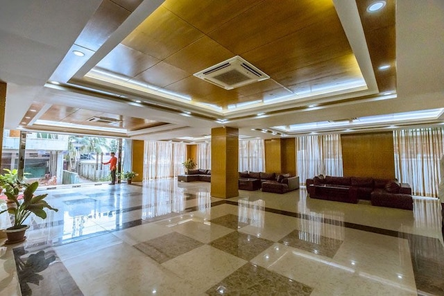 ホテル シー ウッタラ