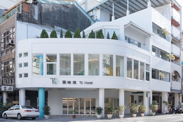 TG ホステル