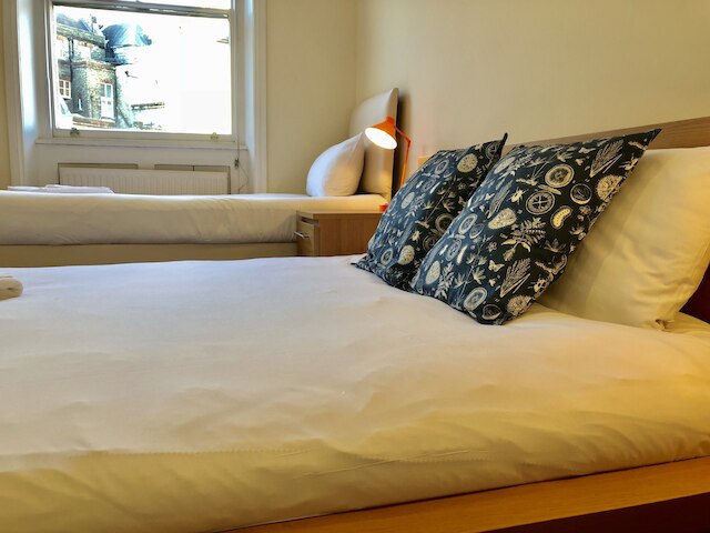 バッキンガム パレス ビュー アパートメント