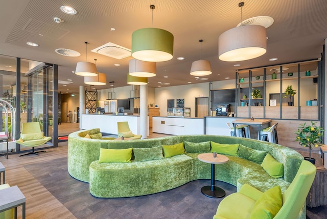 スーパー 8 バイ ウィンダム ドレスデン