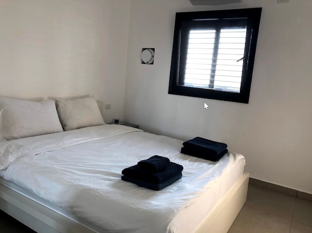 エリフェレト 26