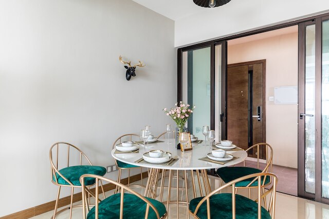 ローカルズ ブティック アパートメント フアファ プラザ 28 (路客精品民宿 - 珠海華發商都二十八號店)