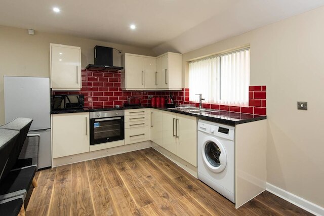 スタニング ペントハウス イン NQ シティ センター! 8 名様まで宿泊可能