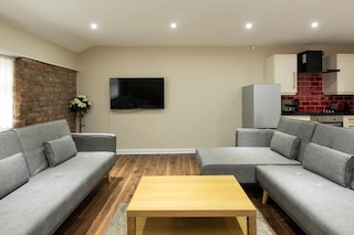 スタニング ペントハウス イン NQ シティ センター! 8 名様まで宿泊可能