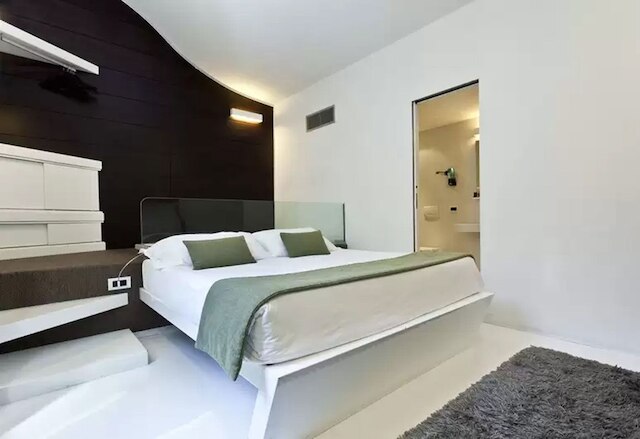 ナヴォーナ ステイ