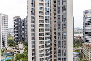 ローカルズ ブティック アパートメント フアファ プラザ 33 (路客精品民宿- 珠海華發商都三十三號店)