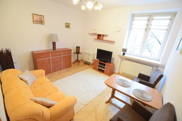 エレガント アパートメント ワルシャワ プロムナード II