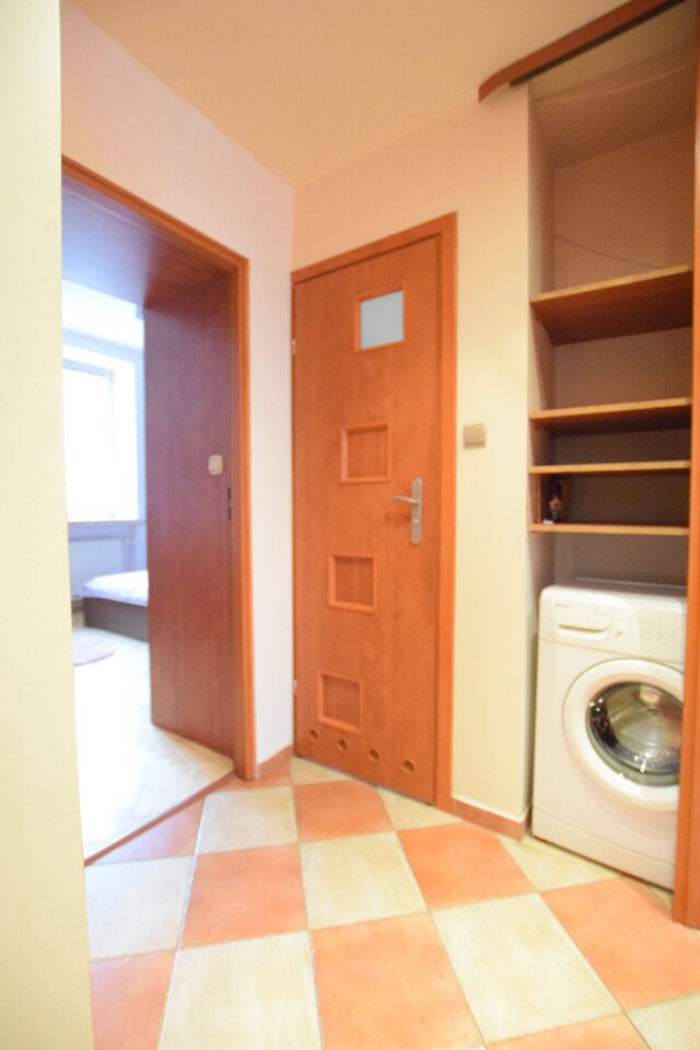 エレガント アパートメント ワルシャワ プロムナード II