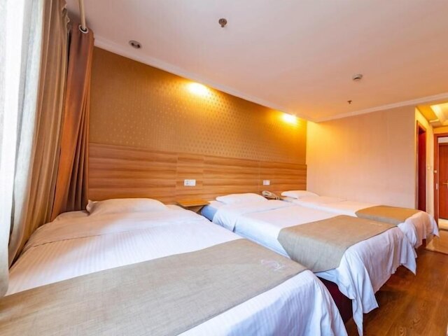 グリーンツリー イン チョンピン ロンフー タイムズ ティエンジエ シエタイズー サブウェイ ステーション ホテル