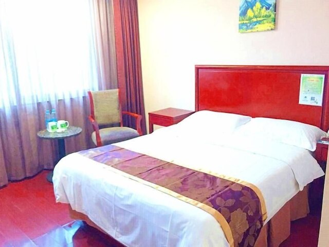 グリーンツリー イン チョンピン ロンフー タイムズ ティエンジエ シエタイズー サブウェイ ステーション ホテル