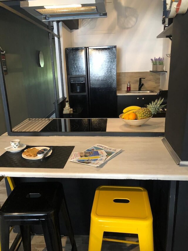 ホーム プラス プシリ アパートメント