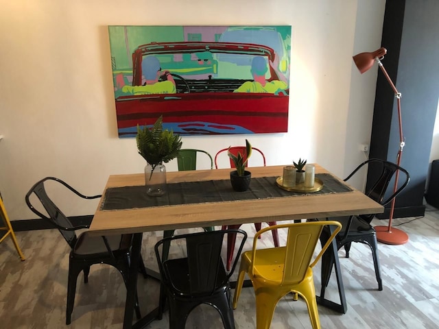 ホーム プラス プシリ アパートメント