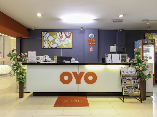 スーパー OYO 761 シティ ホテル