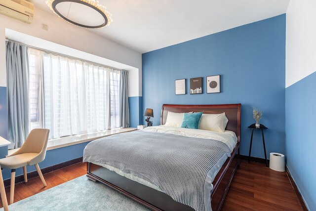 ローカルズ ブティック アパートメント フアファ プラザ 35 (路客精品民宿 - 珠海華發商都三十五號店)