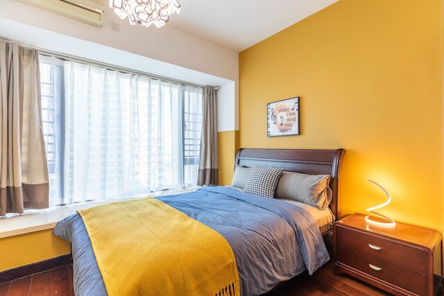 ローカルズ ブティック アパートメント フアファ プラザ 35 (路客精品民宿 - 珠海華發商都三十五號店)