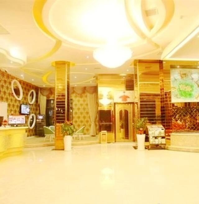 オウシャン フォンチン ホテル (临安欧尚风情酒店)