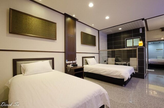 シェンフォン B&B (香风民宿)