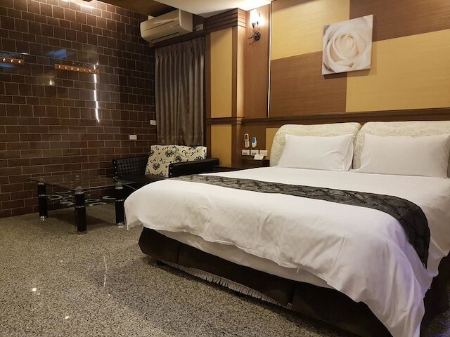 シェンフォン B&B (香风民宿)