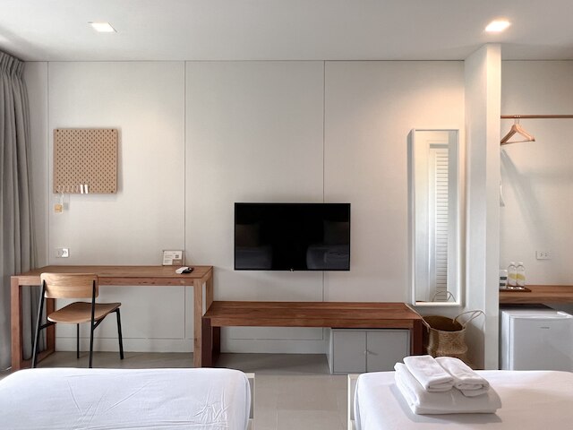 サンキッス プール ベッド カフェ