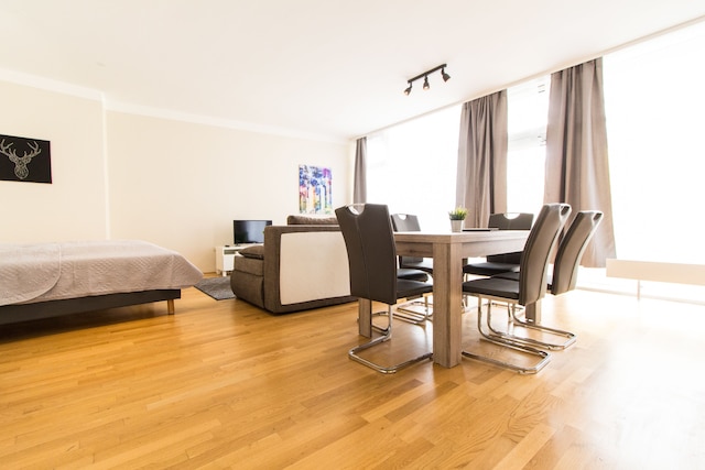 アパートメント  カイザーシュトラーセ