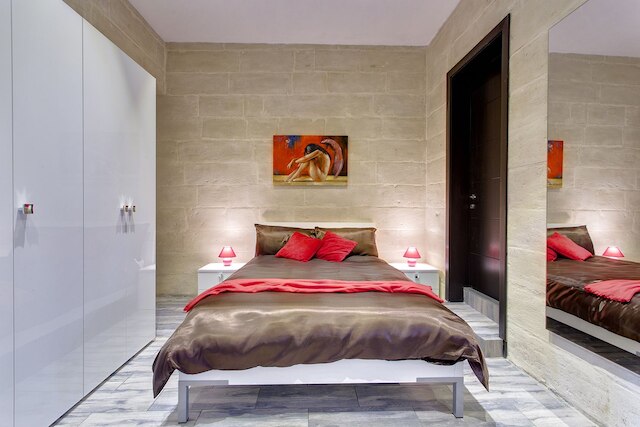 チャーミング シーフロント ハウス イン カルカラ