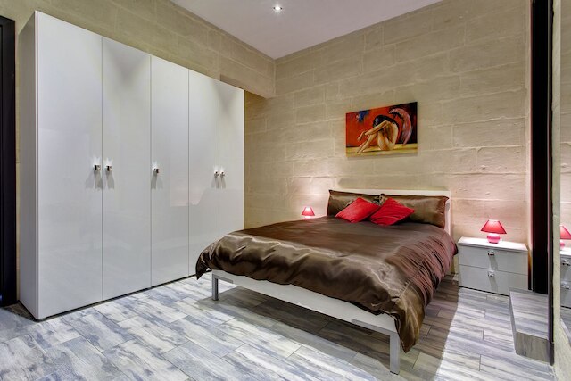 チャーミング シーフロント ハウス イン カルカラ