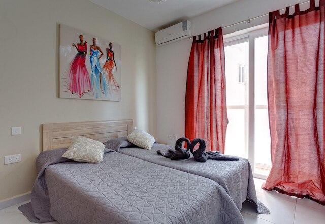 セントジュリアンズの中心部にあるモダンなアパートメント