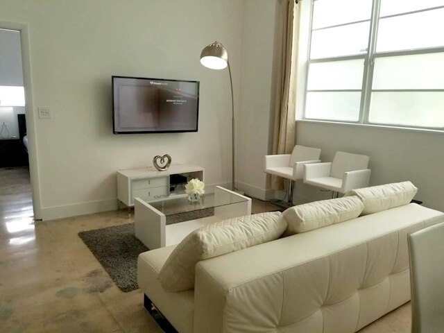 アパートメント ウィズ ワン ベッドルーム イン マイアミ ビーチ ウィズ エンクローズド ガーデン アンド WIFI - ニア ザ ビーチ