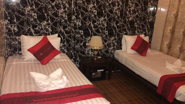 ルアンプラバン リバー ロッジ