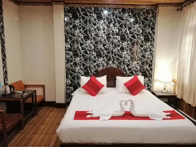 ルアンプラバン リバー ロッジ