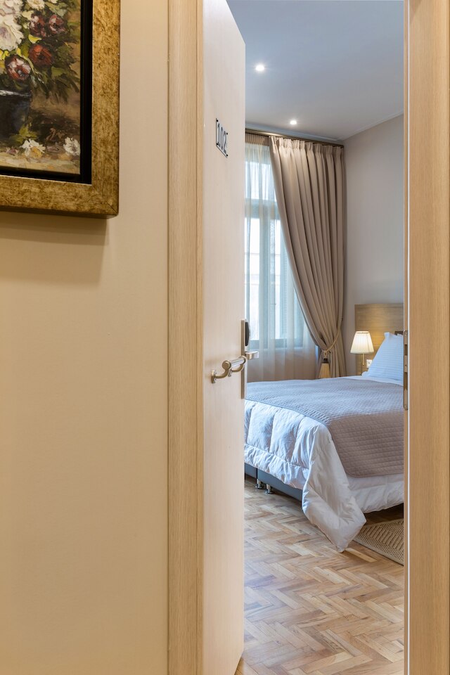 アテネ マナー ハウシズ スイーツ アパートメンツ