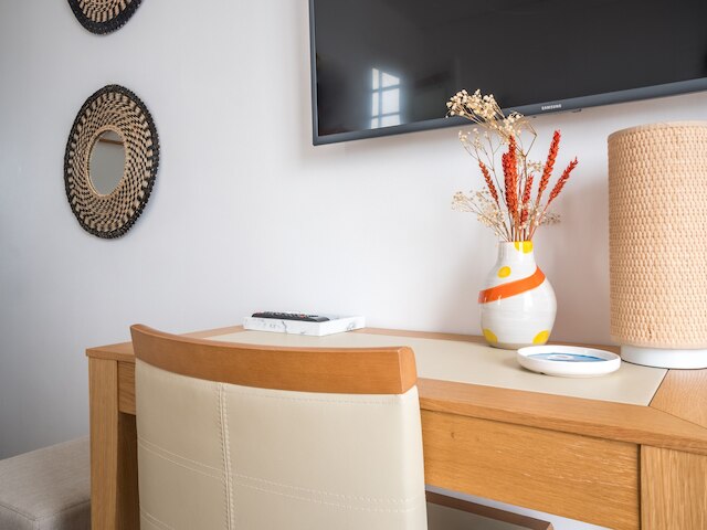 オテル ラ トゥール ドュ ネル ラ ロシェル ヴュー ポール